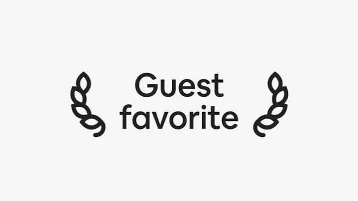 Airbnb Guest Favorite