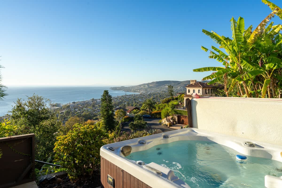 Panoramic Laguna Beach Views